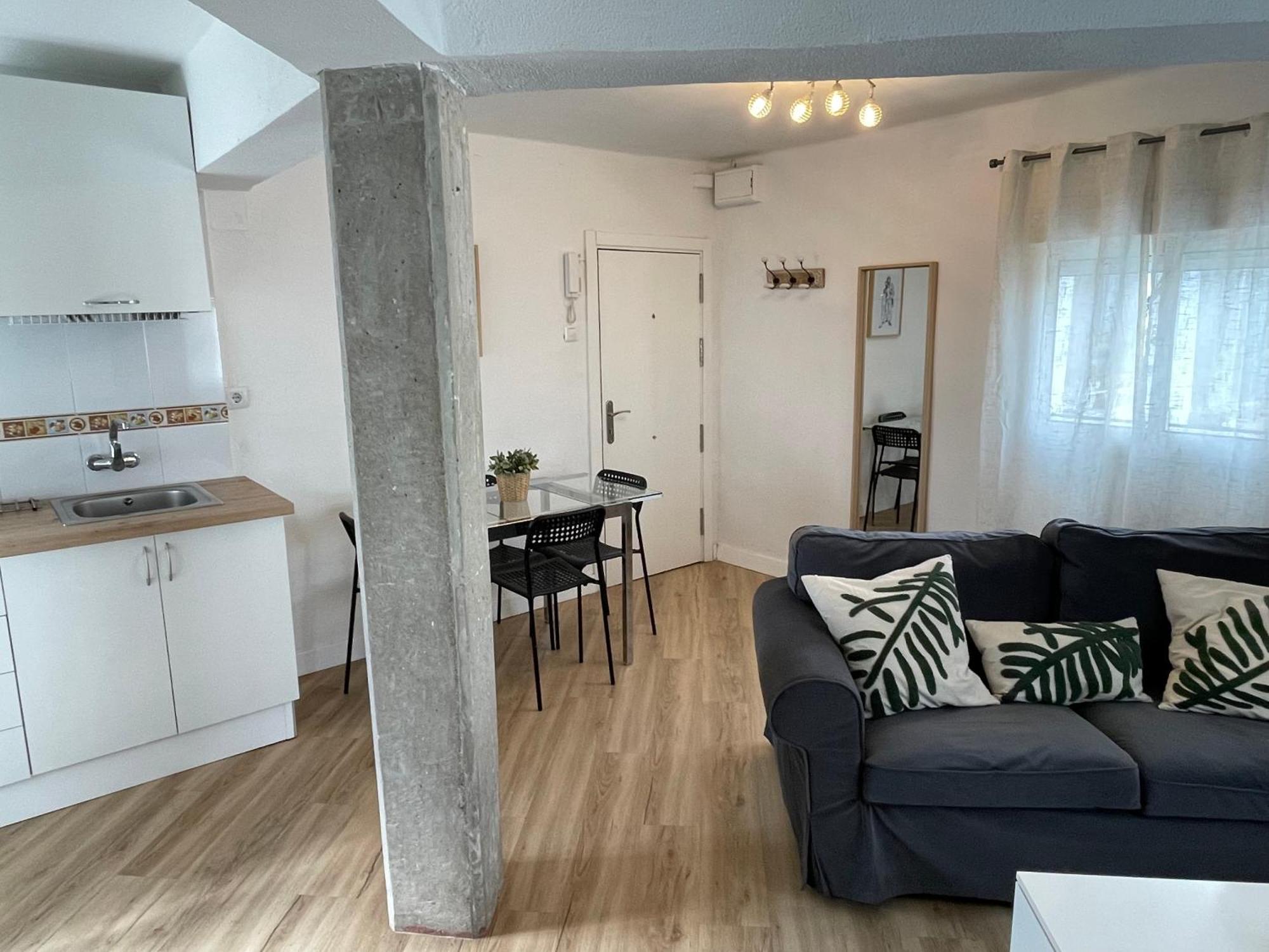 Fedriani Bright And Cosy Apartment เซบีญา ภายนอก รูปภาพ