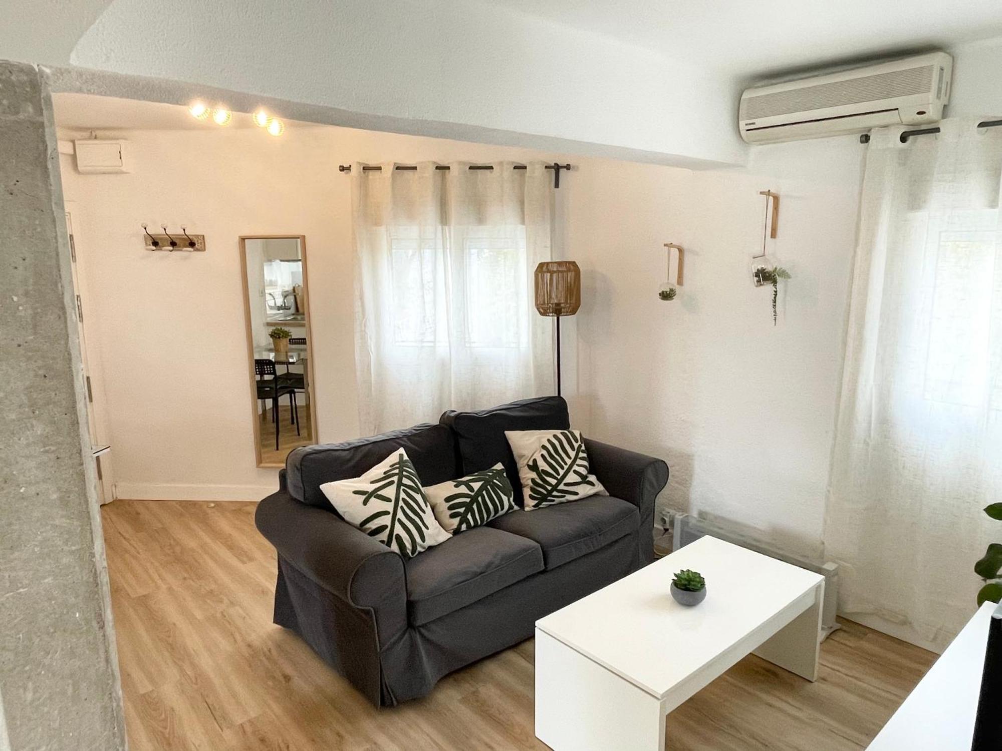 Fedriani Bright And Cosy Apartment เซบีญา ภายนอก รูปภาพ